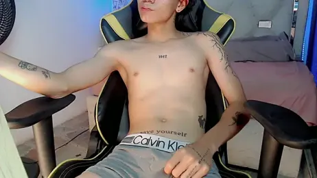 Kris_cuervo webcam model stream image