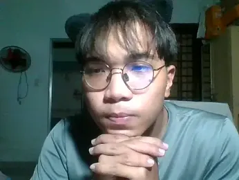 kave2033 webcam model stream image