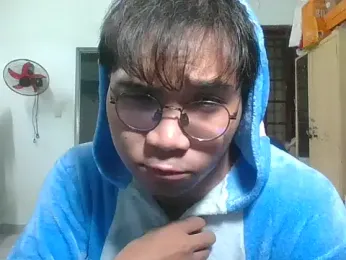 kave2033 webcam model stream image