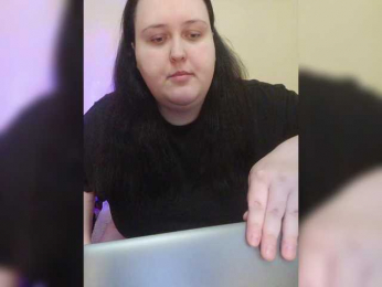 Mashenka webcam bongacams model stream image