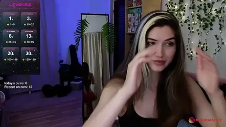 moniequwu webcam stripchat model stream image