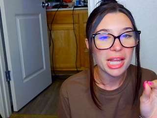 tighttinymilf webcam model stream image