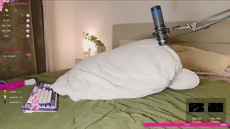 _rose_monarch_ webcam model stream image