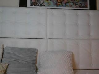 Sexy Mela webcam model stream image