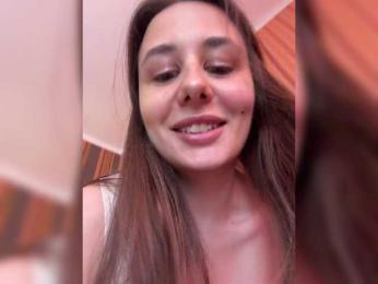 MonaVine webcam model stream image