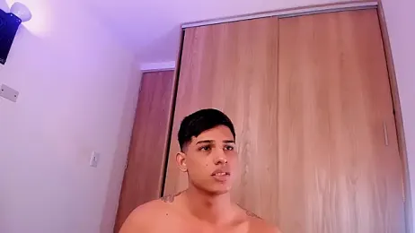 Toy_boy777 webcam model stream image