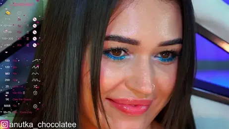 Adel_chocolate_ webcam model stream image