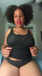 Gysellaa webcam model stream image