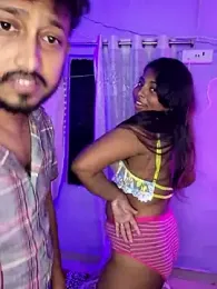 Trending_Couple webcam model stream image