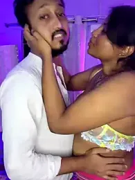 Trending_Couple webcam model stream image