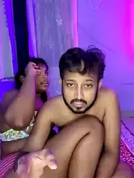 Trending_Couple webcam model stream image
