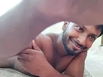 Hunky_Ariyaan webcam model stream image