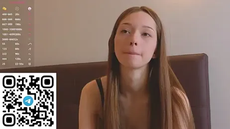 RemiFlover webcam model stream image