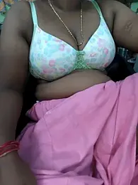 Tamilselviroja- webcam model stream image