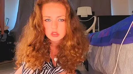 ENGLISHEMILY_69 webcam model stream image