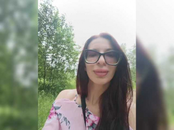 Lelly111 webcam model stream image