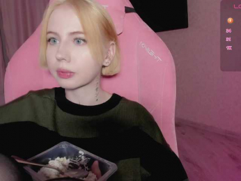 luvsoak webcam model stream image