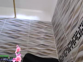 khloe33 webcam model stream image