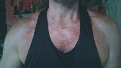 megalodon24 webcam cam4 model stream image