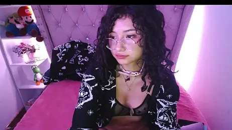 CherieCurl webcam model stream image