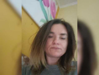 Nanny-Lora webcam model stream image