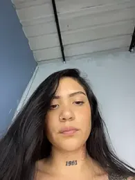 liahouses webcam model stream image