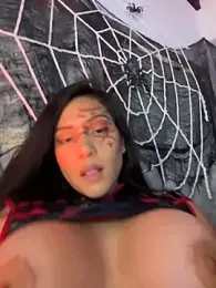 liahouses webcam stripchat model stream image