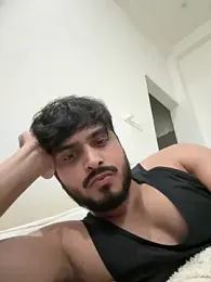 Biggycock_95 webcam model stream image