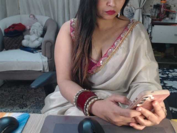 Mahimagic-doll webcam model stream image