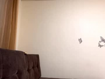 bella_gasp webcam chaturbate model stream image