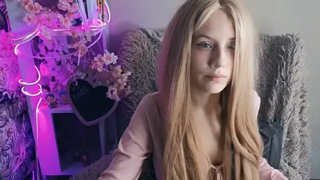 sarakaell webcam model stream image