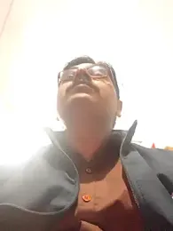 Srmotrs webcam model stream image