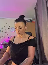 Hotangel75 webcam model stream image