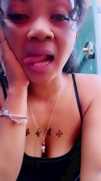 queenny1 webcam cam4 model stream image