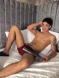JamesClemont webcam model stream image