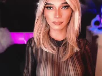 queenslavehunterxxx webcam model stream image