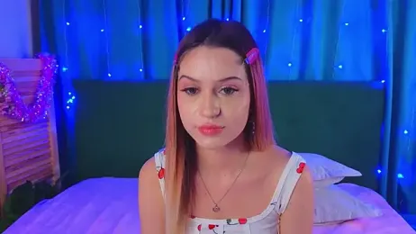 AlinaWalters webcam model stream image