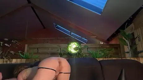 HOTkarenhot webcam model stream image