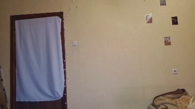 RoxanaKneisler webcam model stream image