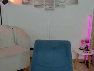 haileyflorez webcam model stream image