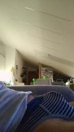 84Koku webcam model stream image