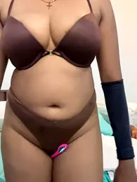 angelwavy webcam model stream image