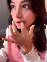 Adriennesexxx webcam model stream image