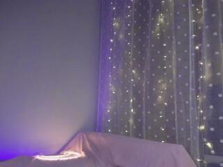 Lina Stones webcam model stream image