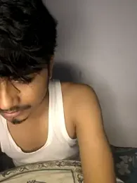 kaif_220 webcam model stream image