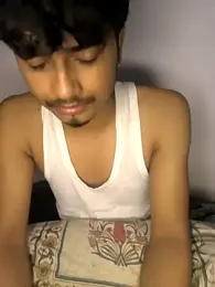 kaif_220 webcam model stream image