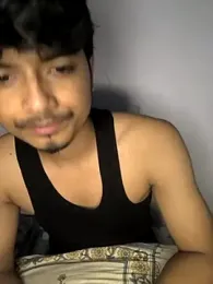 kaif_220 webcam model stream image