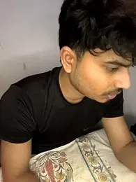 kaif_220 webcam model stream image