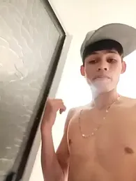 mazo18 webcam model stream image