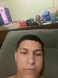 guingk13 webcam model stream image